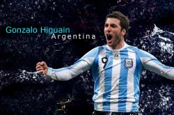 开云体育入口-马丁内利关键回合一锤定音，曼联友谊赛险胜洪都拉斯显新季曙光