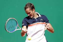 开云体育官网-联合杯翻盘蒙特卡洛大师赛，梅德韦杰夫惊艳四座