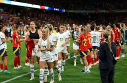 开云体育app-精彩纷呈，女足对决中哪个球队表现更出色？的简单介绍