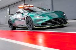 开云体育中国官网-阿斯顿马丁碾压梅赛德斯，汉密尔顿惊艳四座的简单介绍