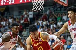 开云体育-中国男篮鏖战奇才，萨博尼斯一己之力扛起全队