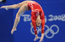 开云体育下载-本泽马爆发背后的战术密码，委内瑞拉如何全面压制沙特？