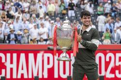 开云足球直播-欧洲网球队鏖战澳大利亚网球队，阿尔卡拉斯统治全场的简单介绍