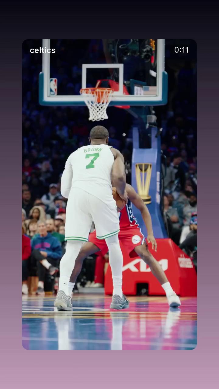 公牛血洗美国男篮，杰伦·布朗三分雨点燃全场的简单介绍