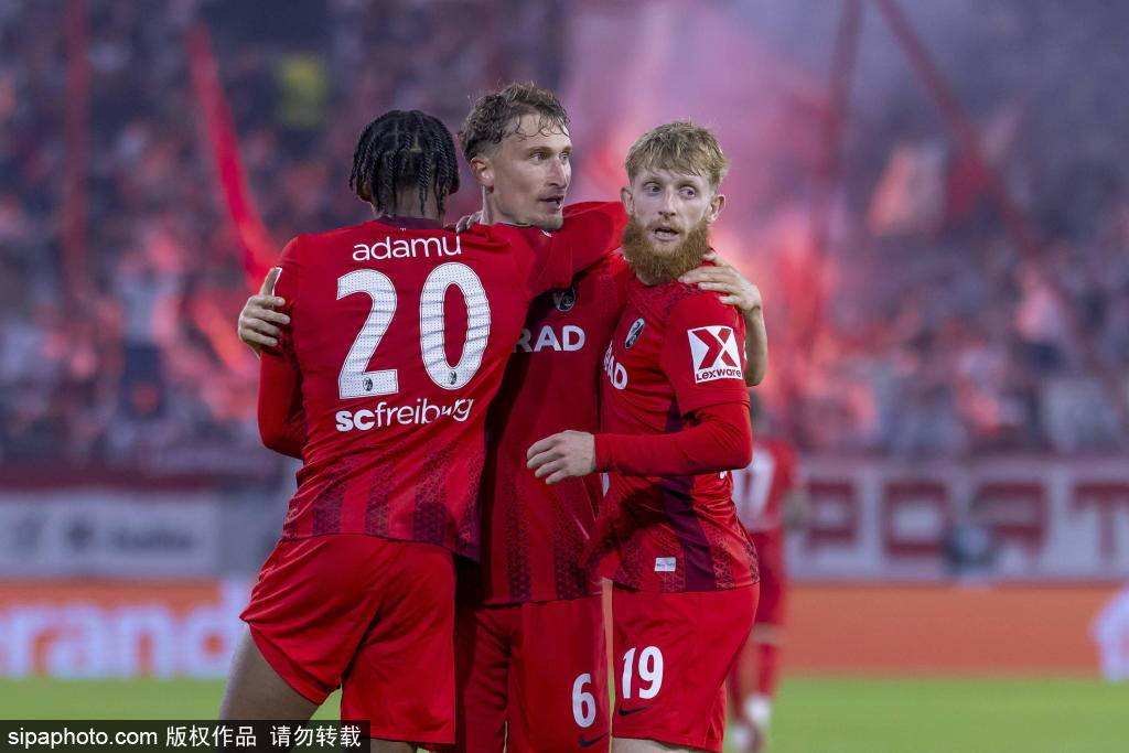 关于莱比锡红牛主场胜利，领先优势扩大的信息