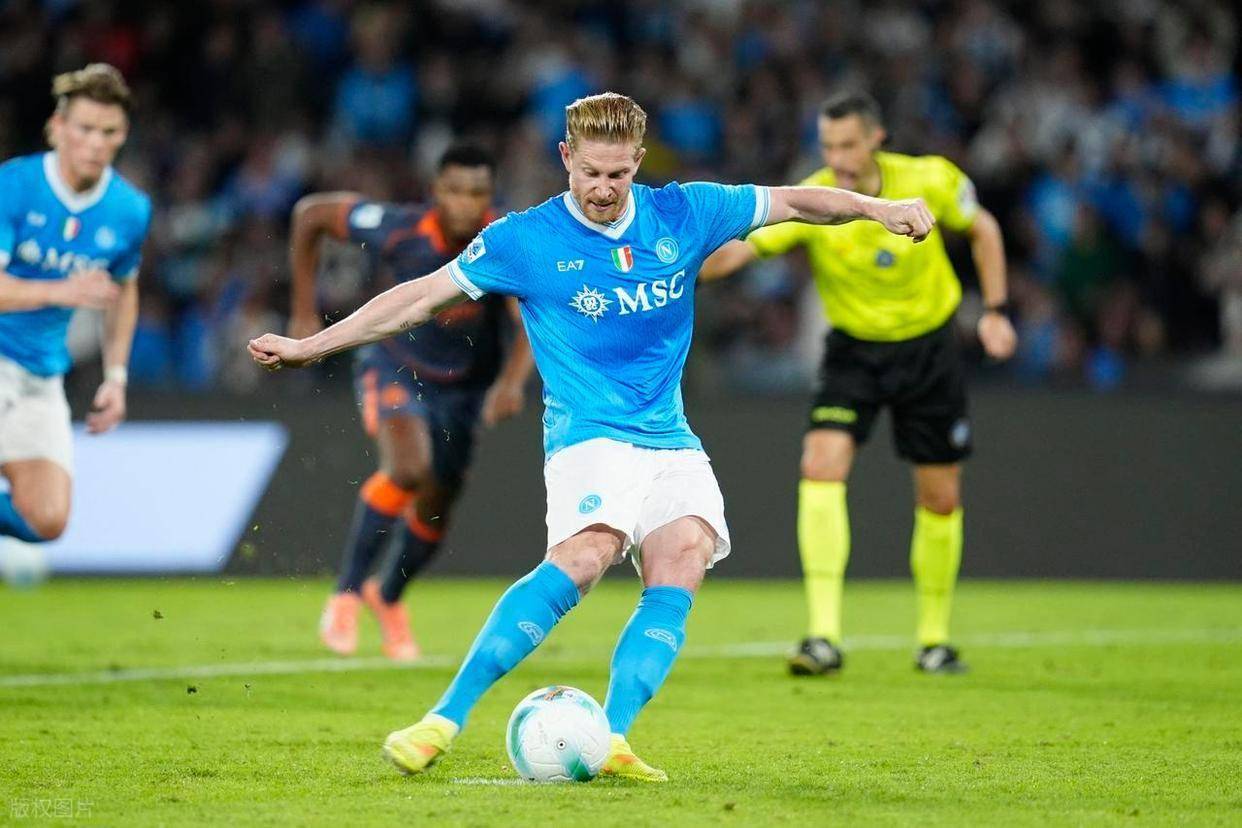 那不勒斯门将神勇扑出点球，力保球队胜局的简单介绍