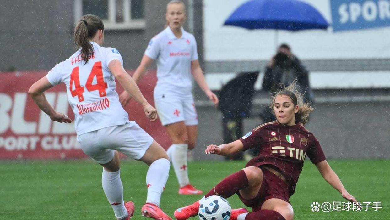 关于佛罗伦萨主场失利队内战绩略显不足的信息