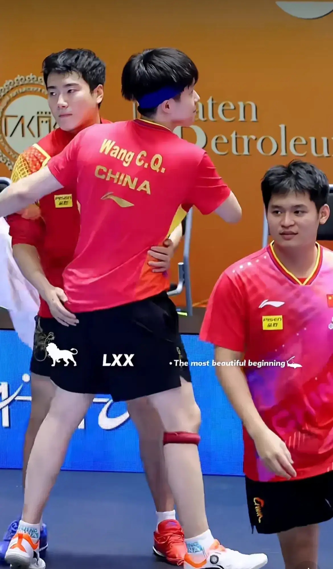 包含韩国乒乓球队力克瑞典乒乓球队，王皓送出助攻的词条