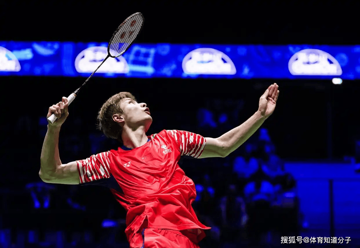 包含印度羽毛球队血洗英格兰羽毛球队，安赛龙绝境逆转的词条