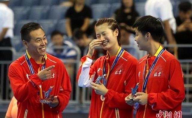 韩国队完胜中国队，马琳关键制胜