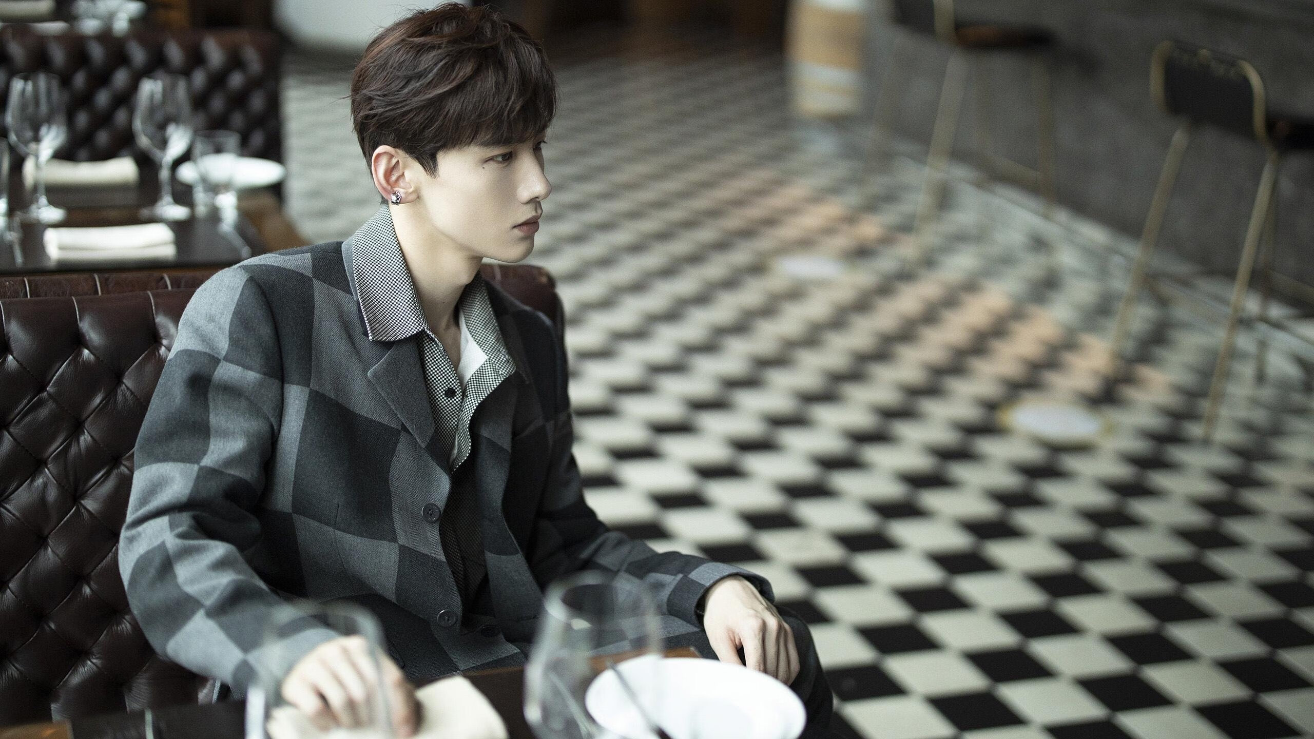 马赛淘汰赛过关罗马，黄喜灿关键制胜，亚洲之光闪耀欧陆之夜