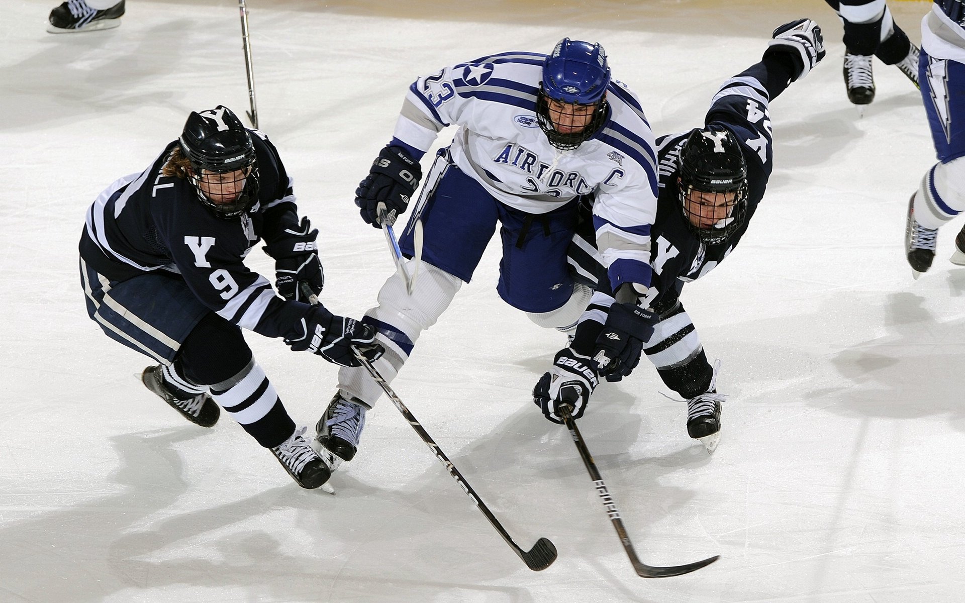 阿克里程碑之夜，葡萄牙绝境逆转伊拉克书写传奇