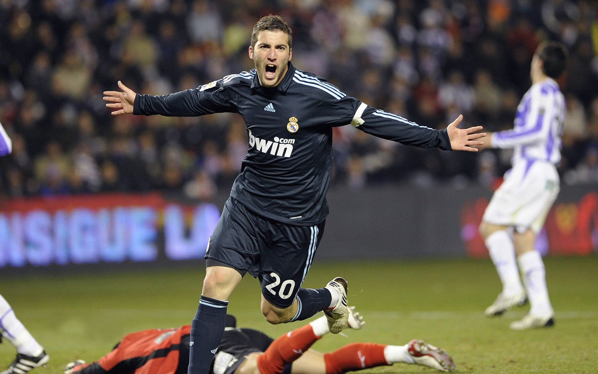 锁链与利刃，拉齐奥式防守冻结北非之鹰，迪马利亚演绎压制级艺术