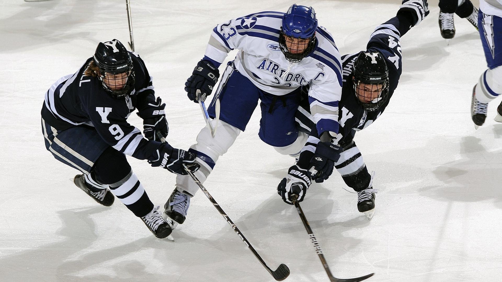 绝境重生，易建联率广州队惊天逆转猛龙，一战封神