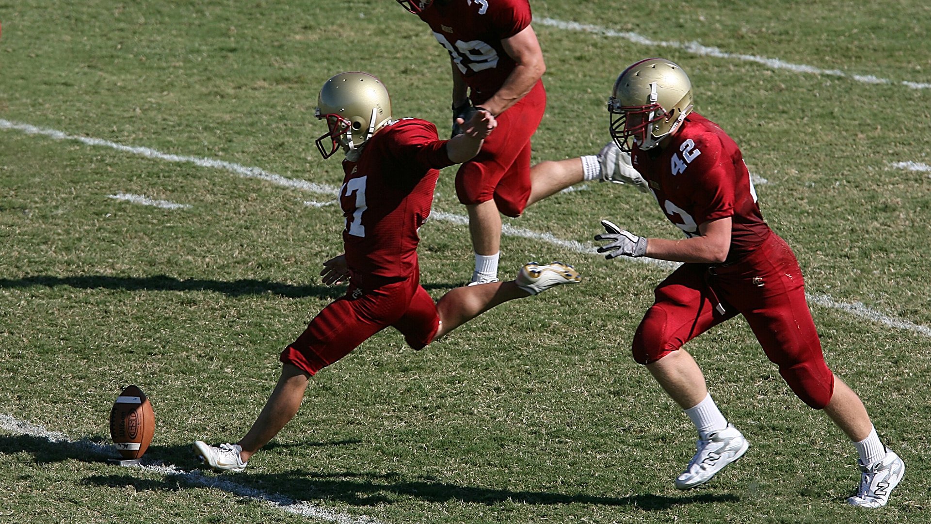 当东地中海的炮火遇见绿茵场的传奇，土耳其的火力压制与梅西的终极接管